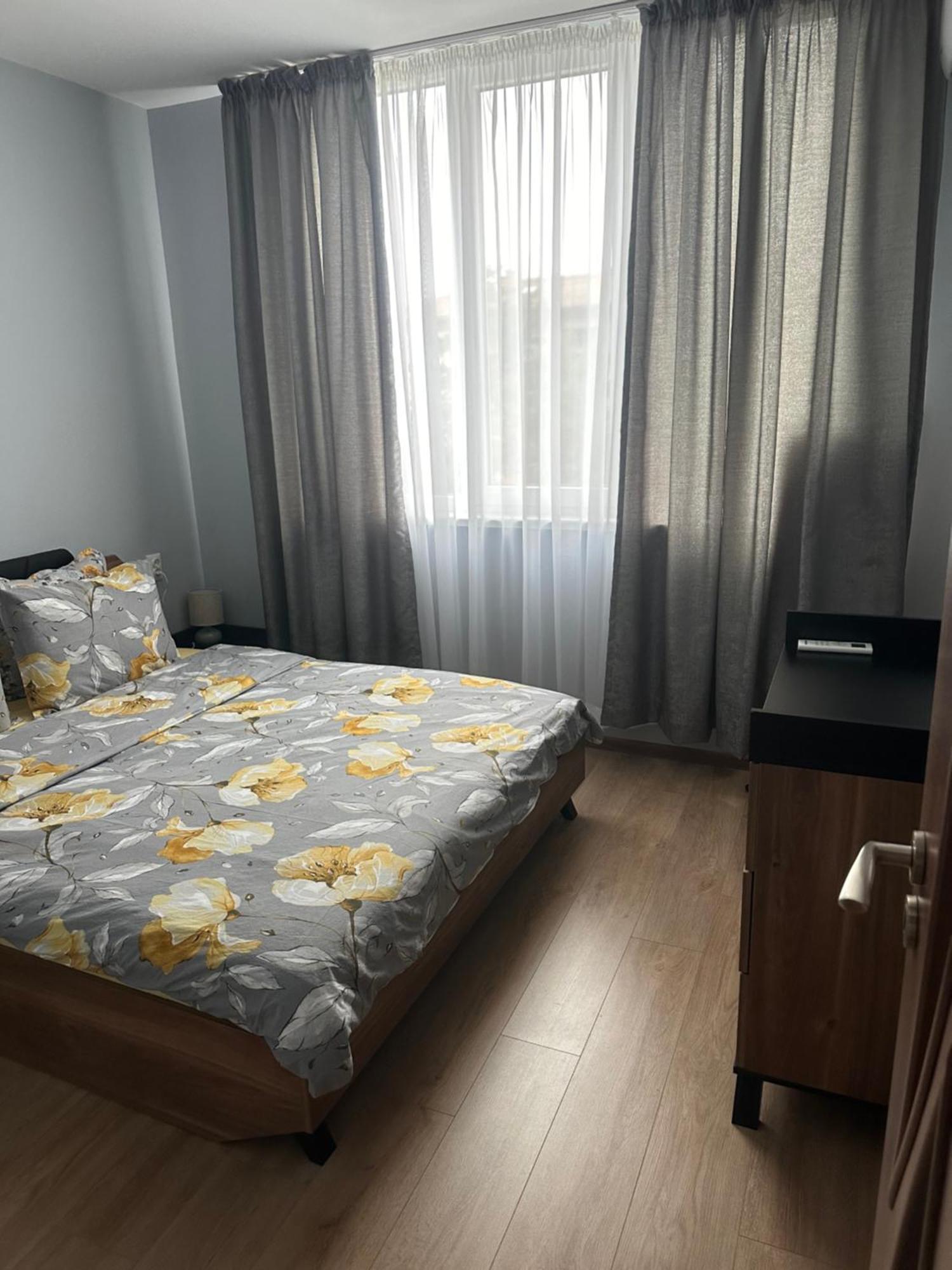 Rose Appartement Karlovo Buitenkant foto